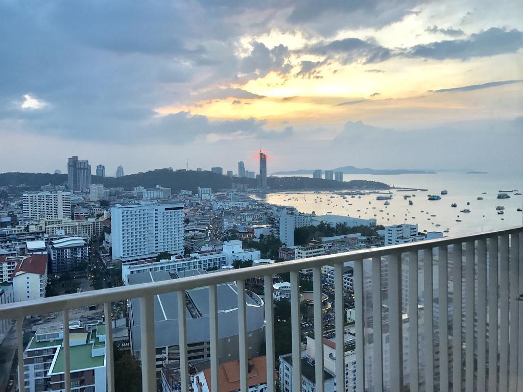 Base Central Pattaya By Alex Dış mekan fotoğraf